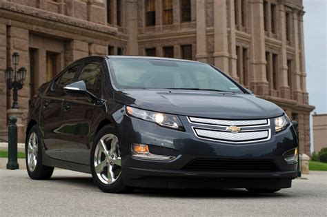 Used 2013 Chevrolet Volt For Sale Pricing And Features Edmunds