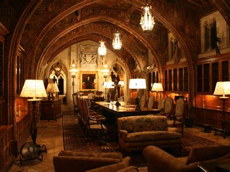 Pin By Shelby Keith On Interiors Castles Interior Hearst Castle