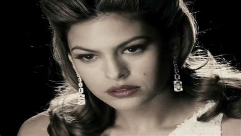 Eva Mendes Upclose S Hollywoods Most Beautiful Beauties