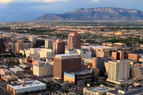 À Quoi Ressemble Albuquerque La Ville De La Série Breaking Bad