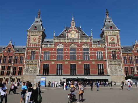 Olympisch stadion) is a sporting venue which was used as the main stadium for the 1928 summer olympics in amsterdam. Station Amsterdam Centraal | Spoorbeeld
