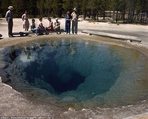 Photos Reveal Yellowstone National Park S Morning Glory Destruction Daily Mail Online