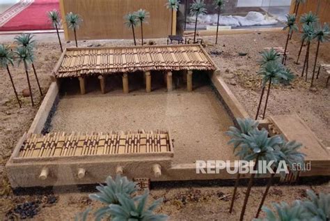 We did not find results for: Menengok Bentuk Asli Makam Rasulullah | Republika Online