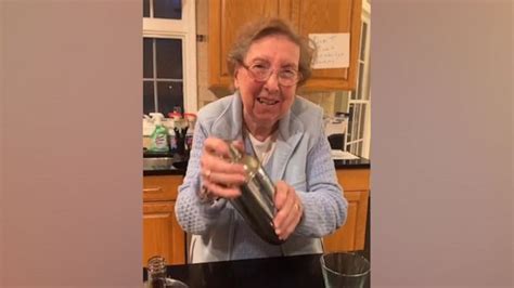 Video Shake Shake Shake Grandma Teaches The Internet How To Make A Proper Quarantini