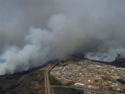 Destroyed By Wildfire Massive Canadian Wildfire Cbs News