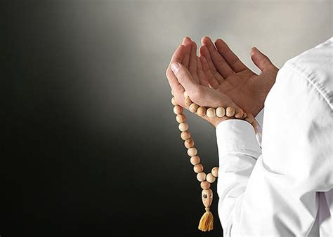 Allāhumma rabban nāsi, adzhibil ba'sa. Inilah Doa Untuk Orang Sakit Paling Mujarab Dalam Islam