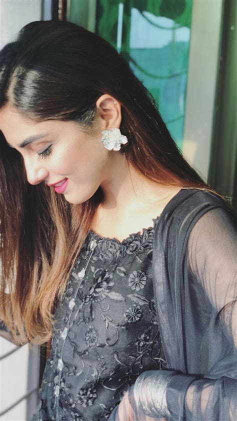 Pin On Maya Ali