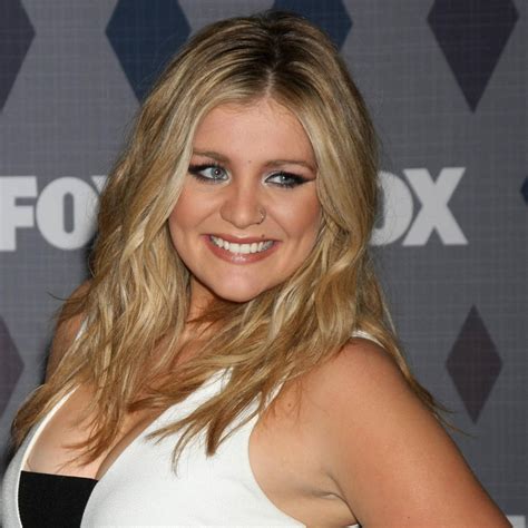 Lauren Alaina Performing At The 1st Annual Boots And Hearts Music