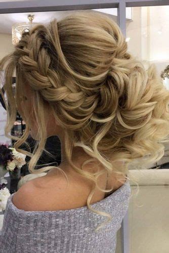 Gallery 11 best half up half down prom hairstyles for 2019. 51 PROM HAIR UPDOS, SPECIALLY FOR YOU - My Stylish Zoo