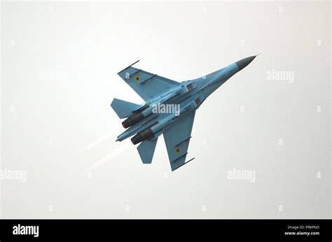 Ukrainian Air Force Su 27 58 Flanker Ww3 Stock Photo Alamy