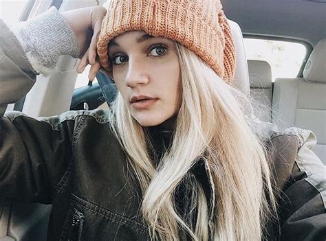 Hollyn On Instagram Christian Musician Lauren Daigle Celebrities
