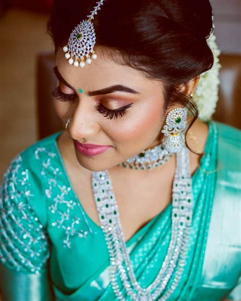 traditional south indian bridal makeup looks we absolutely loved indian bridal makeup bridal