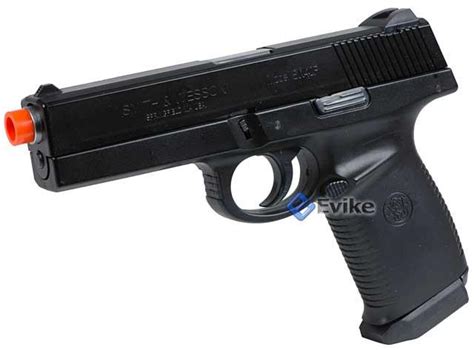 Z Smith And Wesson Licensed Sigma Sw40f Airsoft Gas Blowback Gbb By Kwc