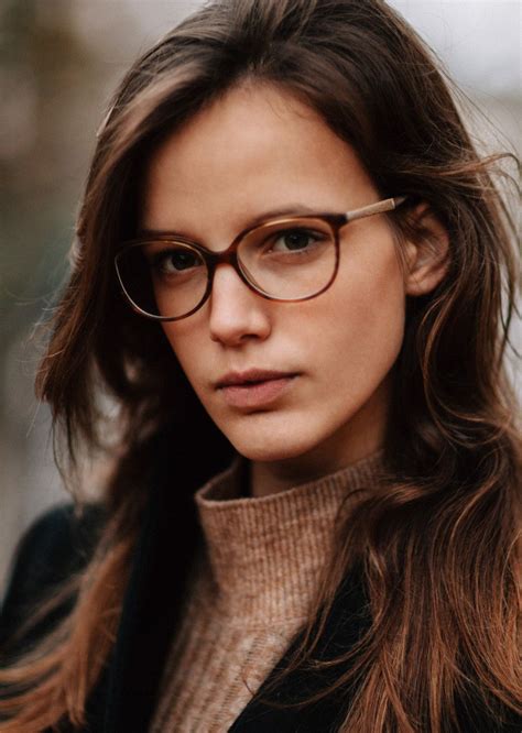 Kazzmito Girl Portrait Eyewear