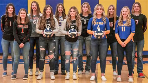 The Chronicles 2021 22 All Area Volleyball Team The Daily Chronicle
