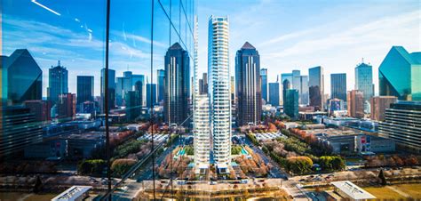 Power Of Towers How Dallas Tallest Buildings Continue To Trumpet Its