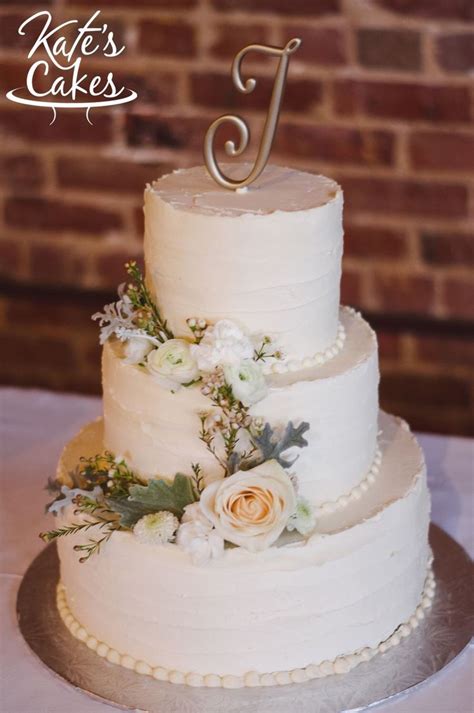 Rustic Wedding Cake With Fresh Flowers Rough Iced Simple Wedding Cake