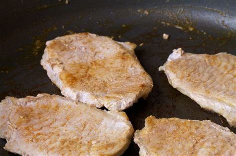 Turn slices on board dressing to coat. The Best Ways to Bake Thin Pork Chops | Thin pork chops ...