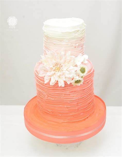 Rustic Cake In Coral With Sugar Flowers Decorated Cake Cakesdecor