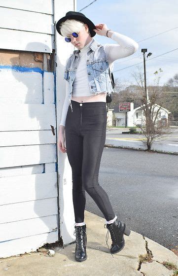 Non binary aesthetic gender neutral outfits. Pin on Minimalist
