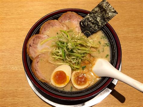 Search the world's information, including webpages, images, videos and more.  台北  屯京拉麵 東京池袋的魚粉拉麵條 ： 胖大叔 Mr. Fat Uncle