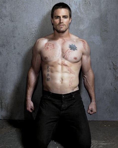 Pin On Stephen Amell