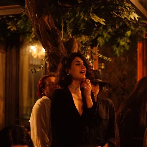 Yeni yerli filmler, yerli, türk filmleri, mobil, indir mobil, full yerli filmler, full, film, filim Sitare Akbaş Kimdir? | MaksatBilgi