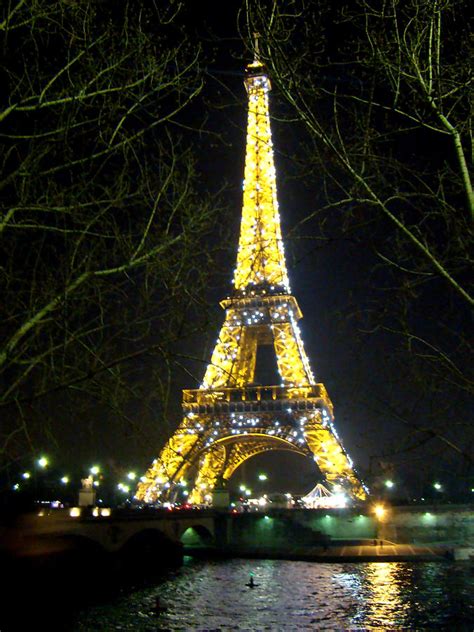 La Tour Eiffel En Nuit Photograph By Al Bourassa