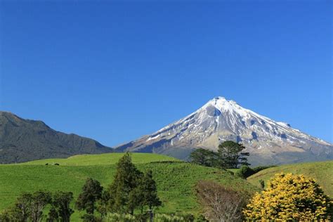 Five Must See Natural Wonders On New Zealands North Island Traveling