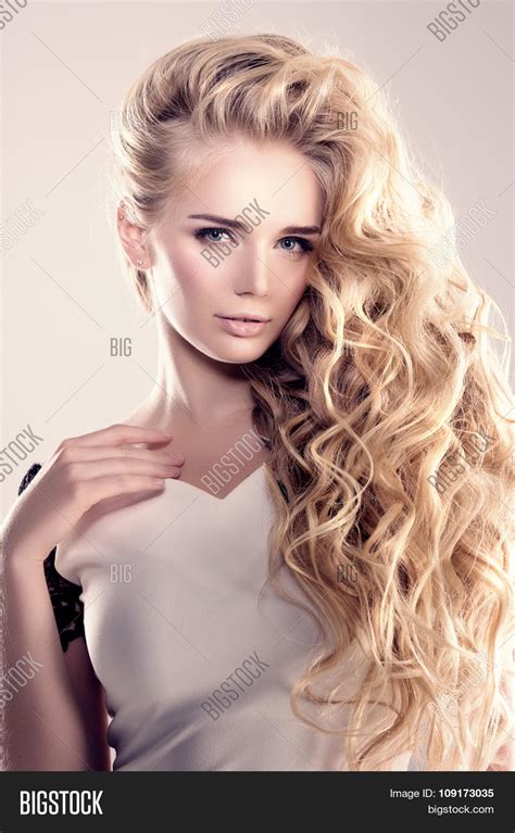 Model Long Hair Blonde Image And Photo Free Trial Bigstock