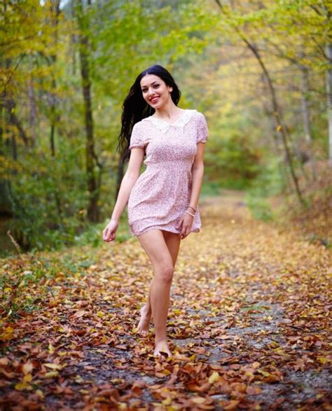 Woman Barefoot Stock Photos Royalty Free Woman Barefoot Images