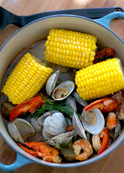 Bring your venues to life with props, quirky decor, and signage. One Pot Clambake | The Realistic Nutritionist
