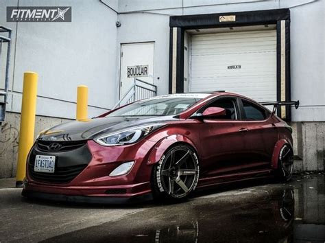 This car has received 4 stars out of 5 in user ratings. 2013 Hyundai Elantra (Avante) Modified (race kit, spoiler ...