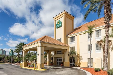 La Quinta Inn And Suites By Wyndham Orlando Universal Area C̶̶1̶4̶4̶ C
