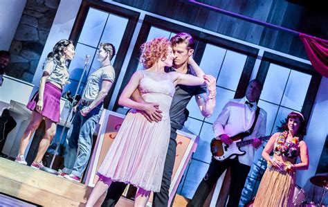 Dirty Dancing Musical Theatre Musings