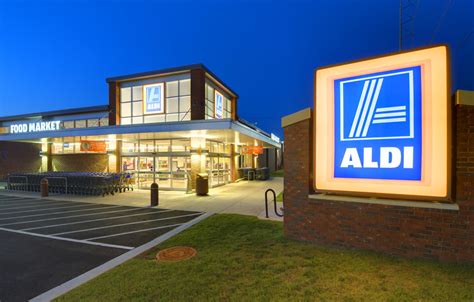 Head over to aisle of aldi here: Aldi Opens Its 25th Grocery Store in Houston | Houstonia