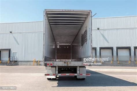 Semi Truck Loading Dock Photos And Premium High Res Pictures Getty Images