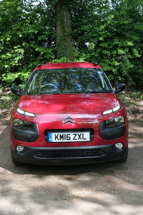 The citroën c4 cactus on the road review including ride and handling information. 2016 Citroen C4 Cactus Flair Blue HDi 100 Review Photos ...