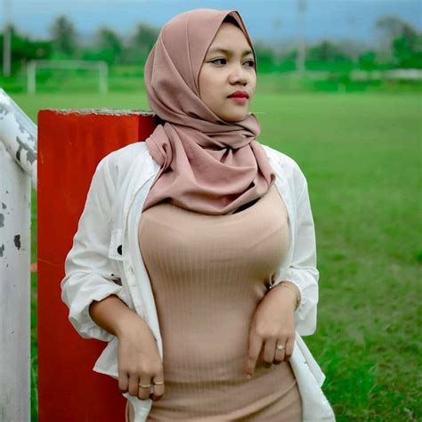 Pin Oleh Muhtar Efendi Di Xx Di Wanita Berlekuk Hijab Chic