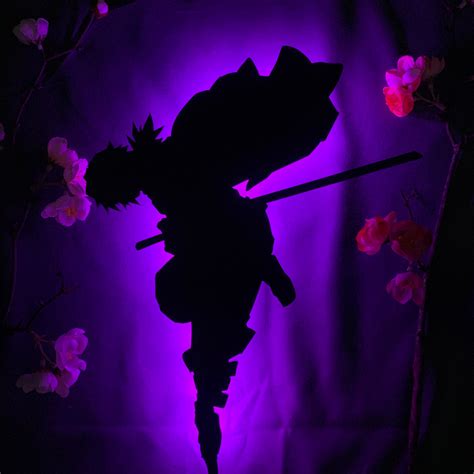 Demon Slayer Giyu Tomioka Silhouette Wall Lamp Kuumiko