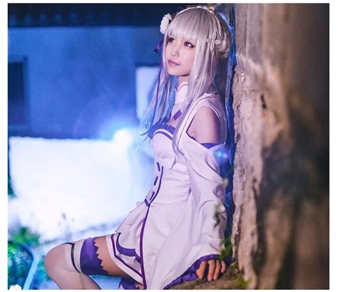 Rezero Kara Hajimeru Isekai Seikatsu Emilia Cosplay Costume Fancy