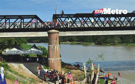 Kuala kangsar is the royal town of perak. Megah di Sungai Perak | Harian Metro