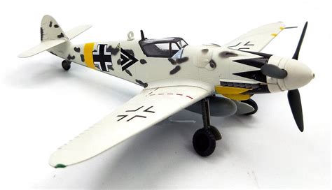 Wwii German Bf109g 6 Ijg53 1945 Hungary 172 Aircraft Plane Easy Model