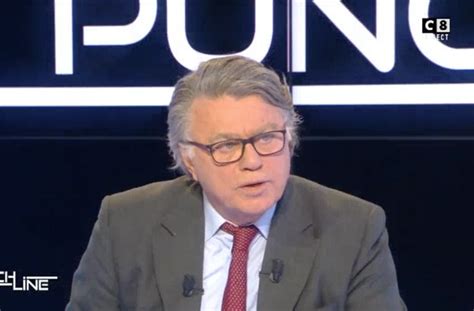 Maybe you would like to learn more about one of these? VIDEO - Punchline (C8) : échange tendu entre Laurence Ferrari et Gilbert Collard - News Télé 7 Jours