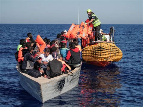 900 Migrants Rescued In The Mediterranean Sea Human Rights And Public Liberties