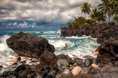 Wallpaper Maui Hawaii Pacific Ocean Cliffs Rocks Surf Palm