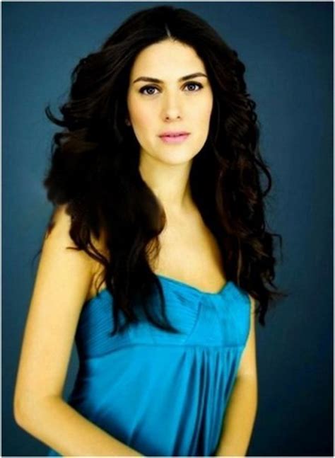 Bergüzar korel ergenç, 27 ağustos 1982 yılında i̇stanbul'da doğdu. Turkish Actors and Actresses images Bergüzar Korel ...