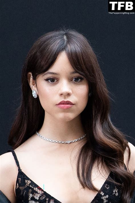 Jenna Ortega Sexy 76 Pics Everydaycum💦 And The Fappening ️