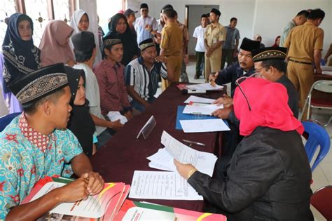 .selasa, 11 mei 2021 dan rabu 12 mei 2021 pada sore hingga petang, secara langsung online (live republik indonesia yang akan diumumkan pada tanggal 11 mei 2021 malam, setelah sidang isbat. Pemkab Tanjung Jabung Barat Gelar Sidang Isbat Nikah ...