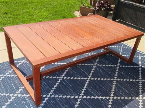 Designer sofas & luxury couches. Gartentisch zu Couch, Sofa oder Lounge kaufen auf Ricardo
